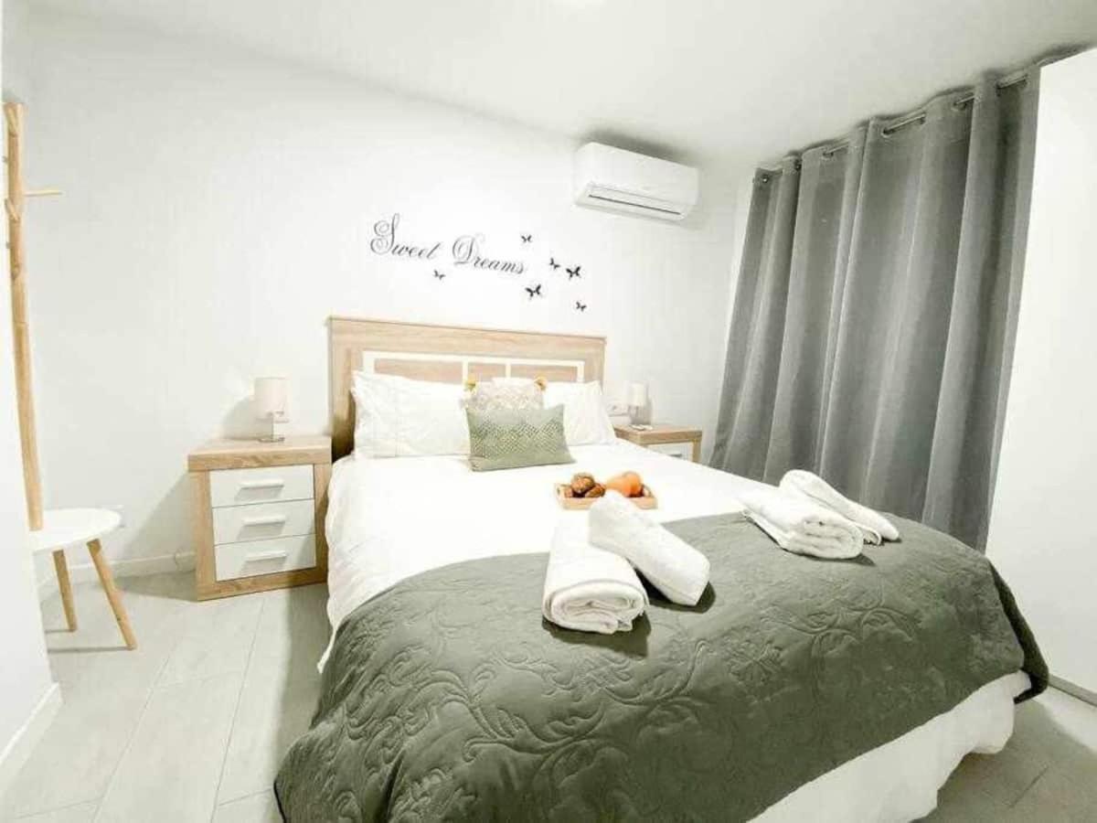 Apartment In Alicante Downtown/El Postiguet Beach Eksteriør billede